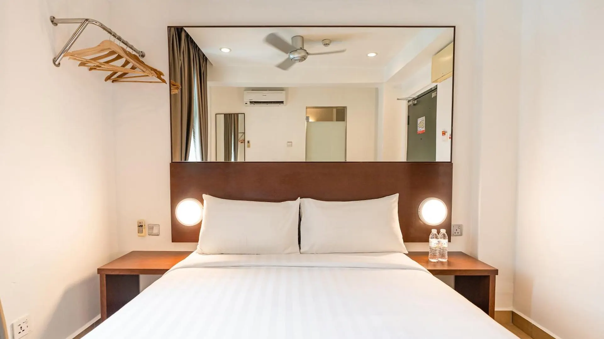 Tune Hotel Georgetown Penang