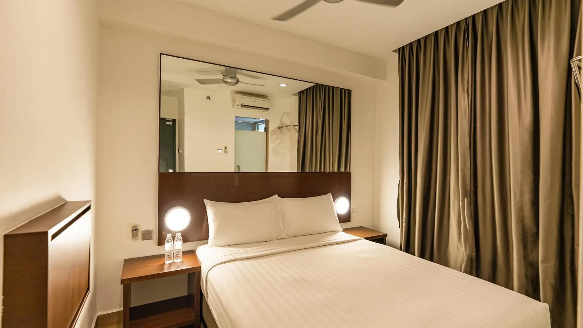 ***  Tune Hotel Georgetown Penang Малайзия