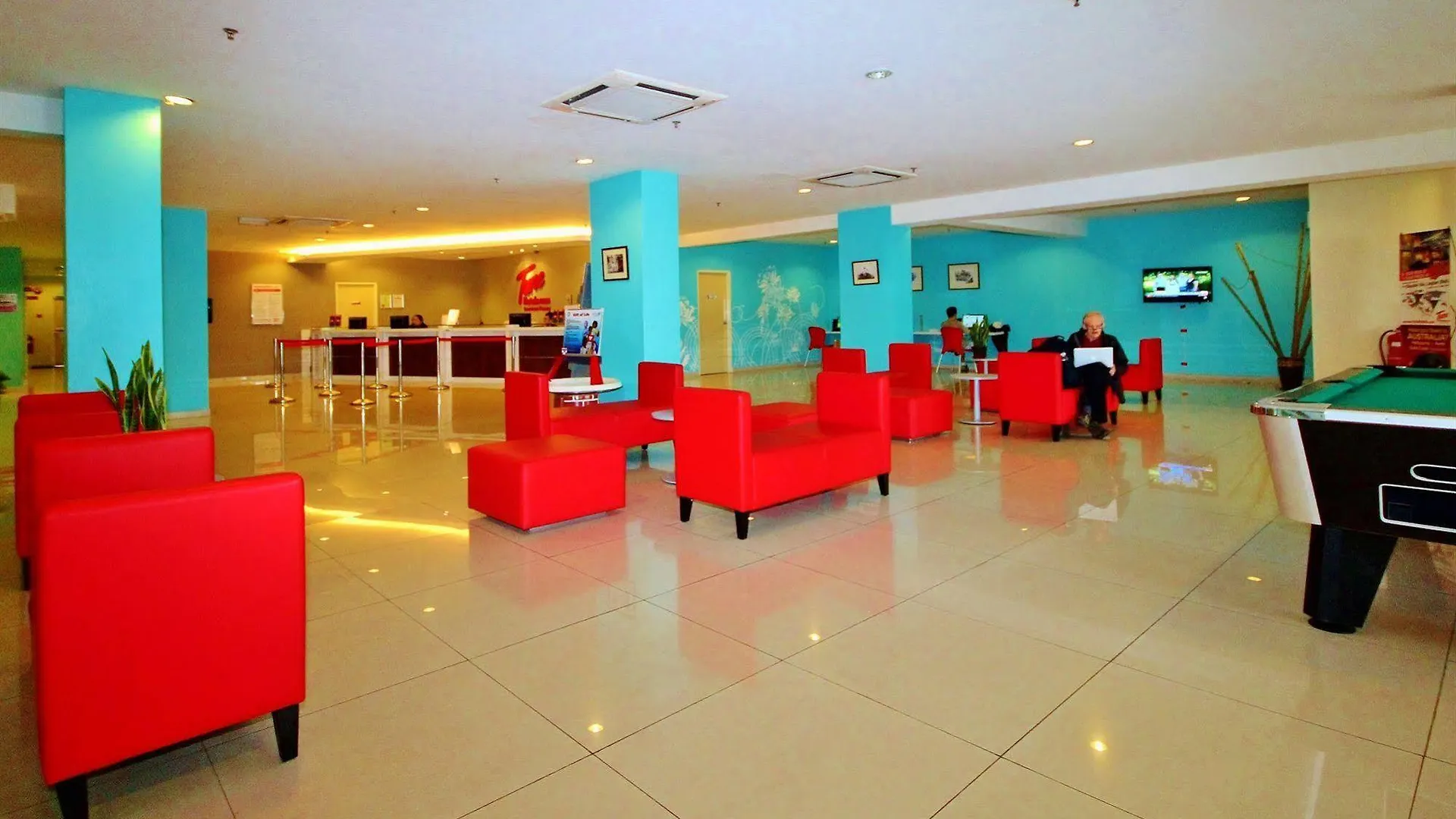 ***  Tune Hotel Georgetown Penang Малайзия